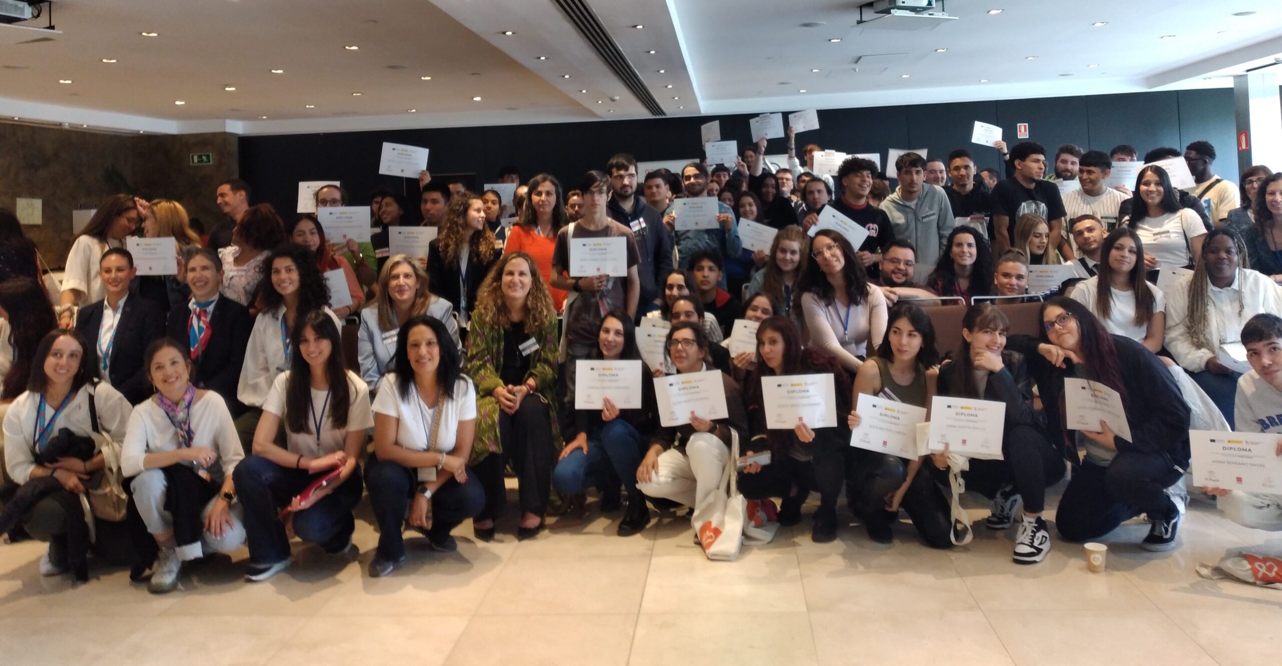 Foto de grupo de los participantes del primer FestiPEP